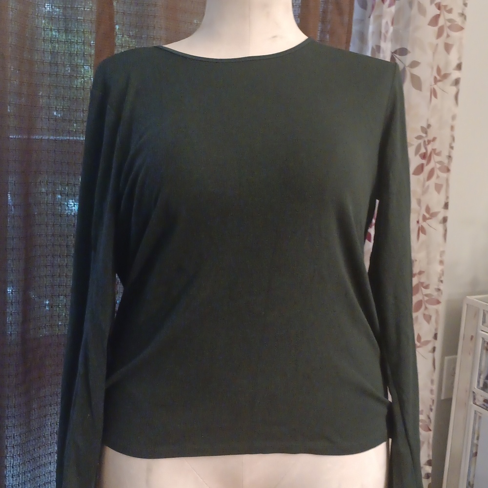Green shirt
